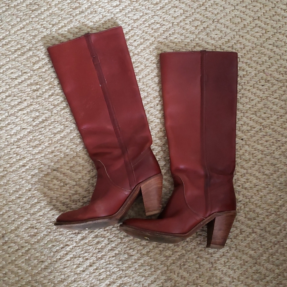 Frye vintage pull on boots size 7.5